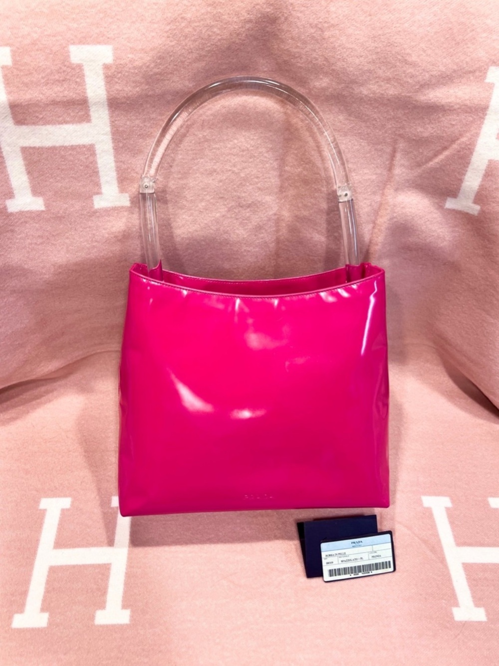 PRADA⭐️Hot Pink patent leather Bag/lucite Handles! Offers are welcome. - Picture 2 of 13